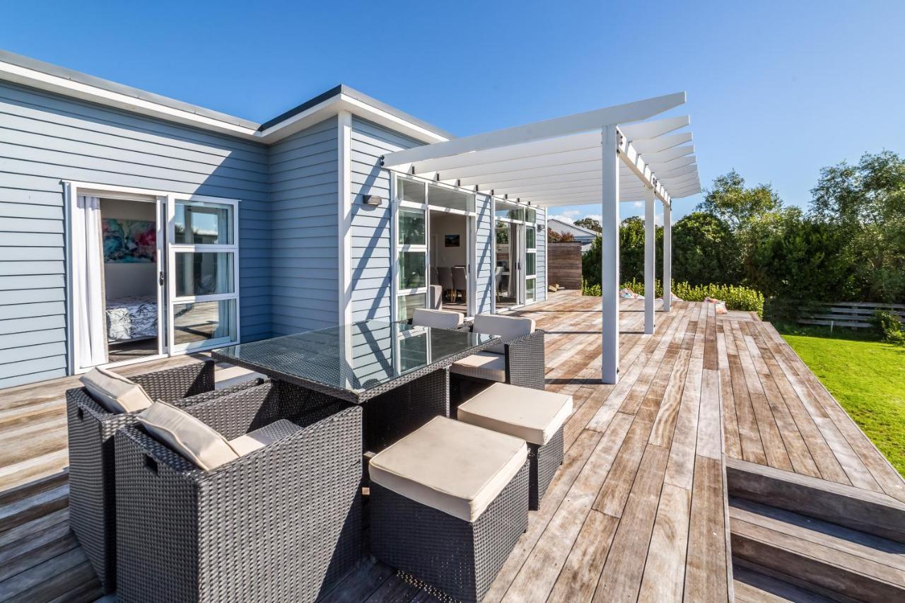 Blue Bungalow Martinborough Exteriör bild