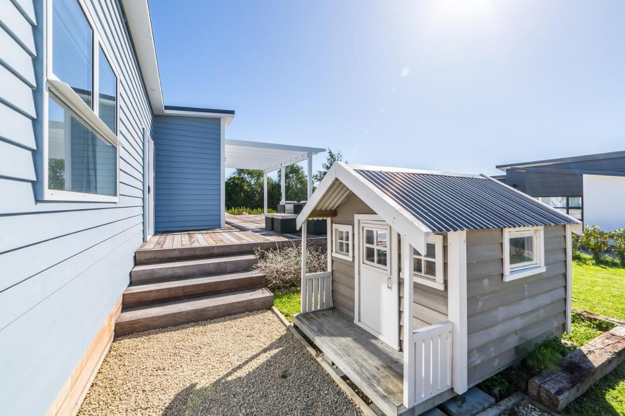 Blue Bungalow Martinborough Exteriör bild